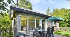6-person dog bungalow 6CD at Landal Aelderholt