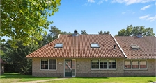12-person bungalow 12CT1 at Landal De Hellendoornse Berg
