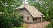 6-person farmhouse 6D3 at Landal Het Land van Bartje