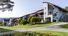 10-person apartment 10E at Landal Marina Lipno