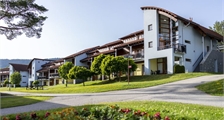 8-person apartment 8E at Landal Marina Lipno