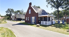 4-person bungalow 4C2 at Landal De Vers