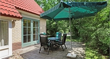 4-person bungalow 4B1 at Landal De Vlegge