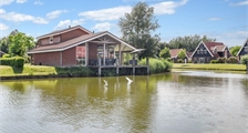 10-person villa 10FL2 at Landal Waterparc Veluwemeer
